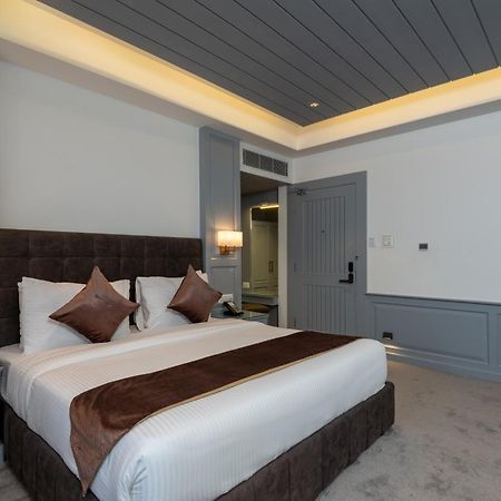 Hotel Grand Boulevard Durgjan Екстериор снимка